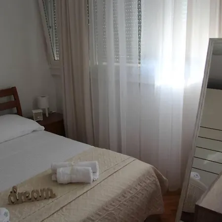 LuToNi's @ Split 3 *** near Radisson Blu Resort Apartment Split